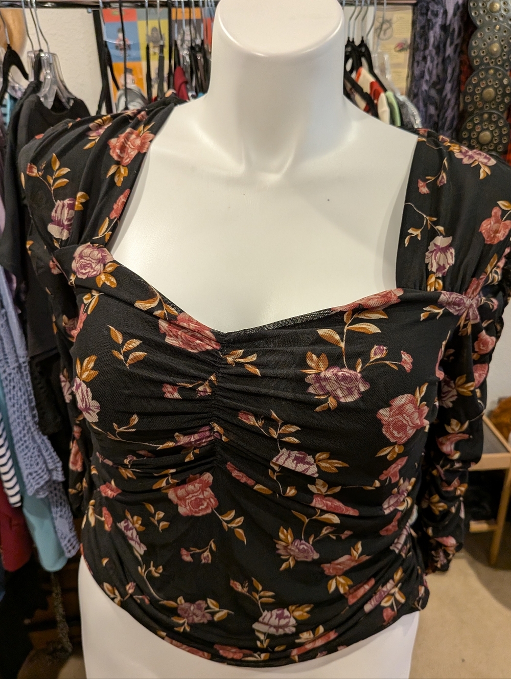 torrid Black Floral Ruched Square-Neck Crop Top - 10